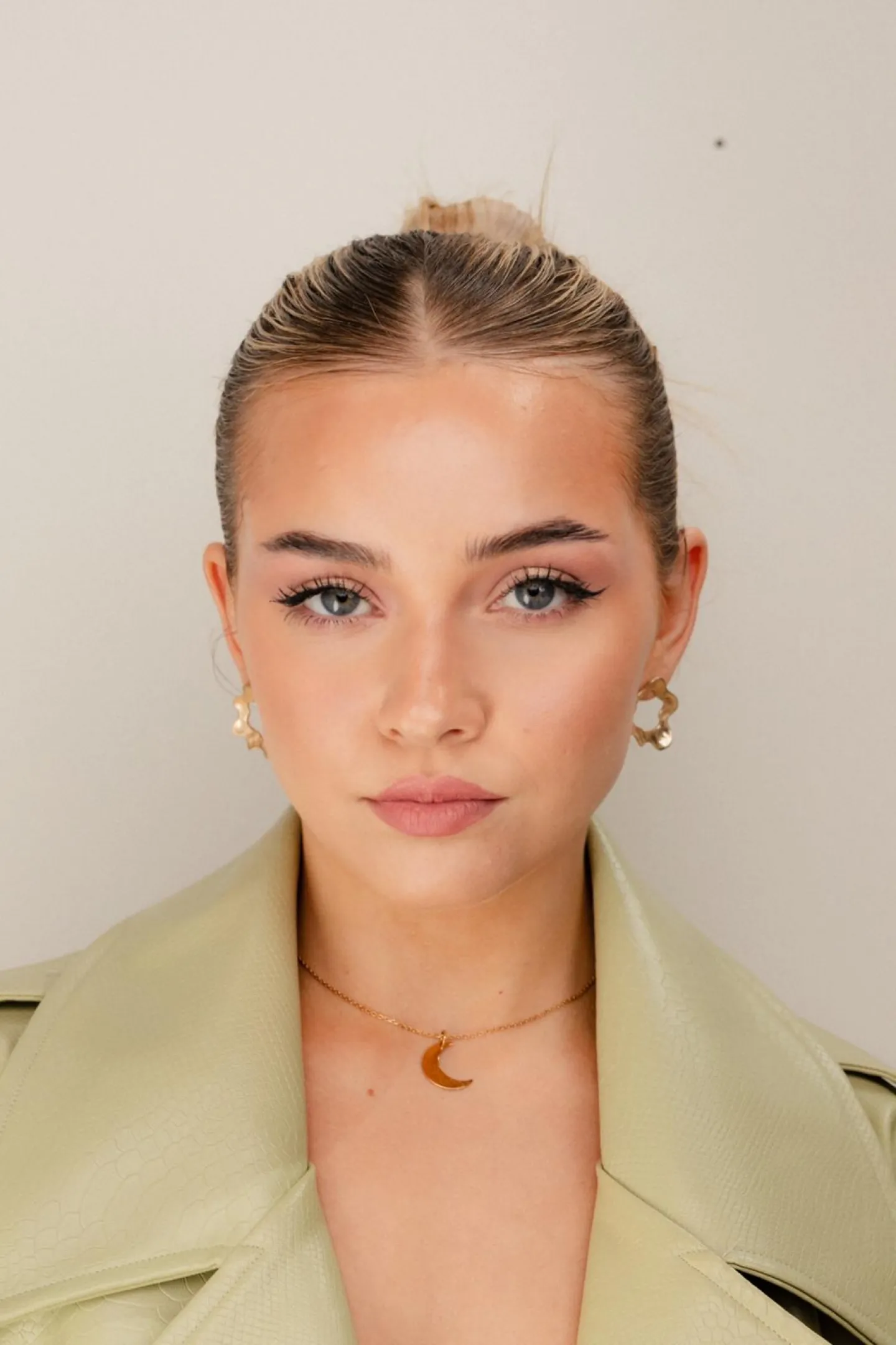 Chloe Roberts